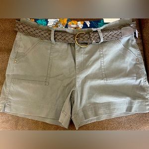 NWT Maurices women’s shorts 16